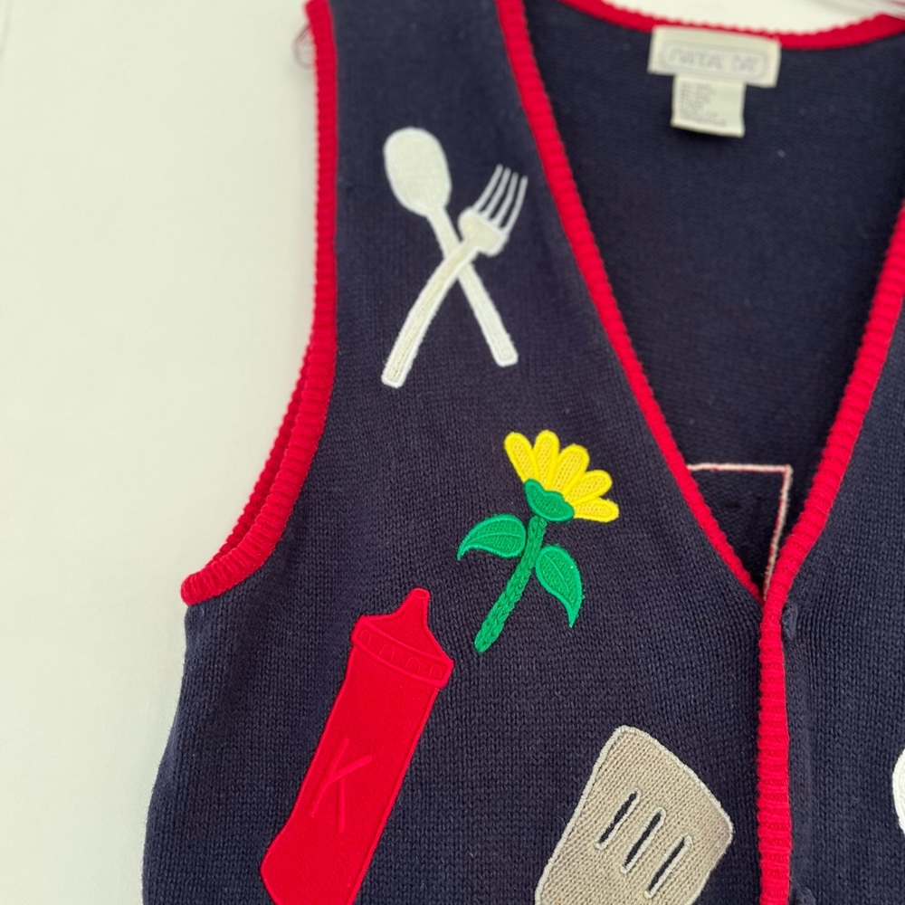 Vintage Mandal Bay 1980’s Sweater Vest Summer Cook Out Grilling Bbq Picnic Sz XL - Picture 7 of 13